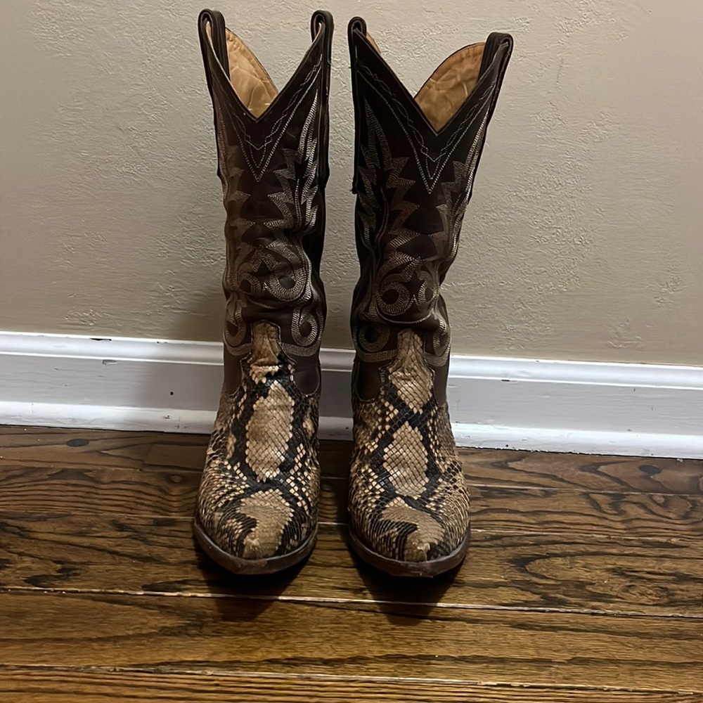 Women’s Cowboy Boots